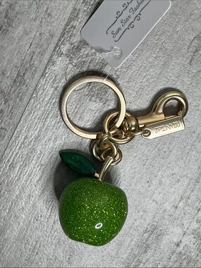 Green Glitter Apple Key & Card Holder Charm with Gold Hardware